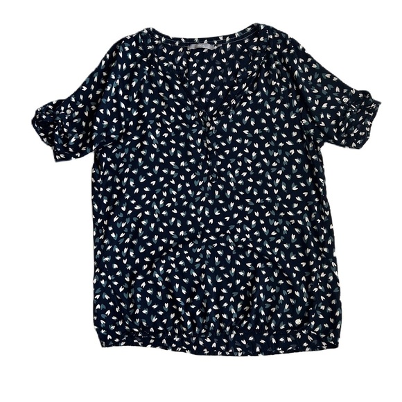 Cecil Women’s Blue Heart Pattern Button‎ Detail Short Sleeve Blouse Small - Picture 1 of 13